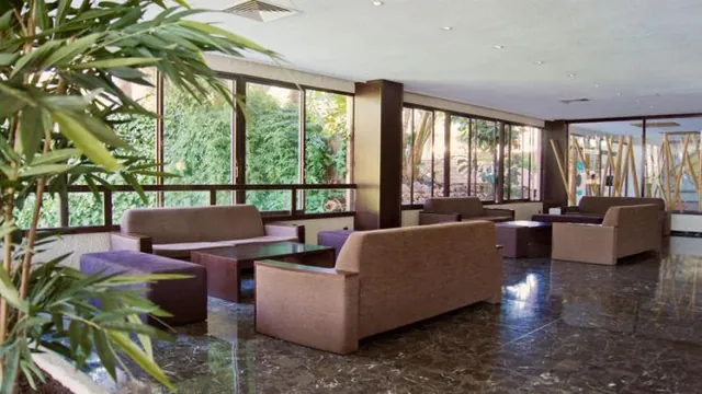 HI! Los Delfines Hotel Menorca Island photo 3