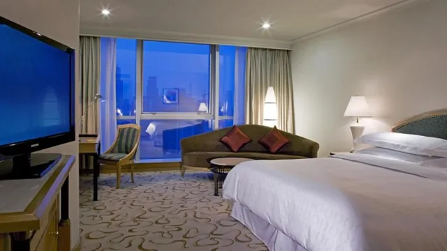 Sheraton Nanjing Kingsley Hotel & Towers photo 2