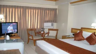 Palm Plaza Hotel Manila