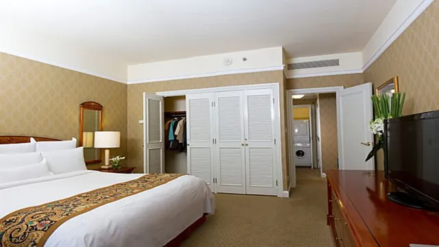 JW Marriott Hotel Surabaya photo 6