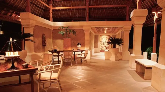 Amankila Resort Bali photo 1