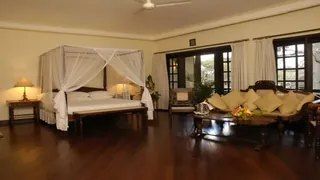 DoubleTree by Hilton Hotel Dartford Bridge