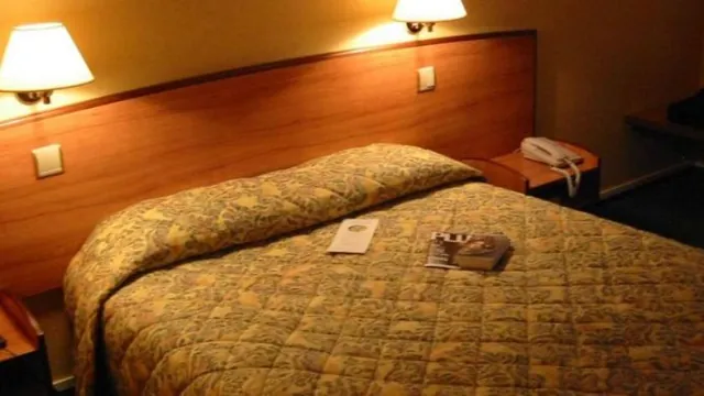 Days Hotel by Wyndham Shenzhen Sanlian photo 2