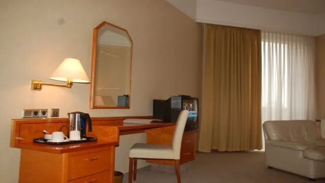 Caravelle Hotel Ho Chi Minh City photo 3