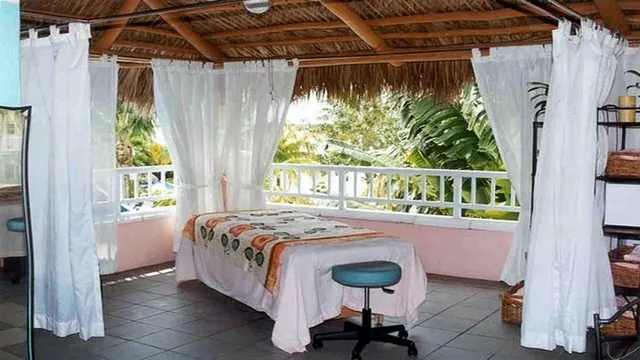 Hotel Equatorial Ho Chi Minh City photo 1