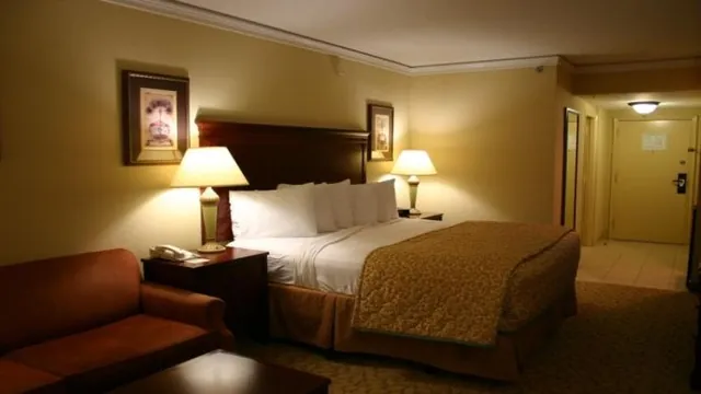 Hyatt Regency Birmingham photo 2