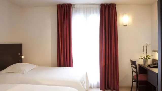 Escale Oceania Hotel Aix En Provence photo 2