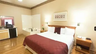 Quality Inn Overlander Homestead