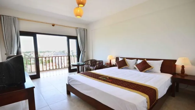 Hoi An Hotel photo 2