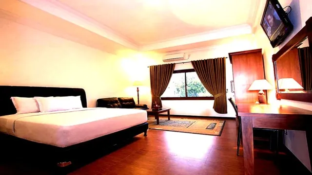 Halte Malioboro 1 (Inna Garuda) photo 2