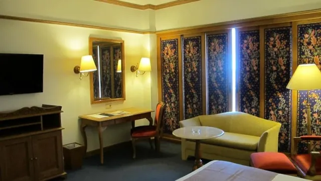 Halte Malioboro 1 (Inna Garuda) photo 3