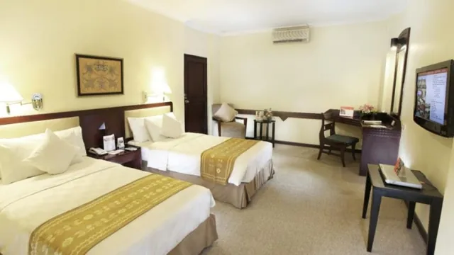 Majestic Oriental Hotel photo 1