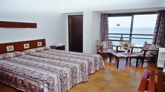 Days Inn by Wyndham Willcox photo 1