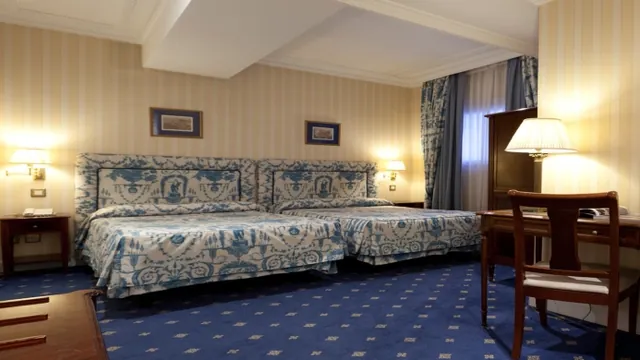 Days Inn by Wyndham Winnemucca photo 1