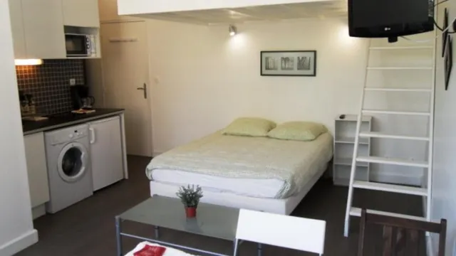 Ramada Inn Allentown Whitehall photo 1