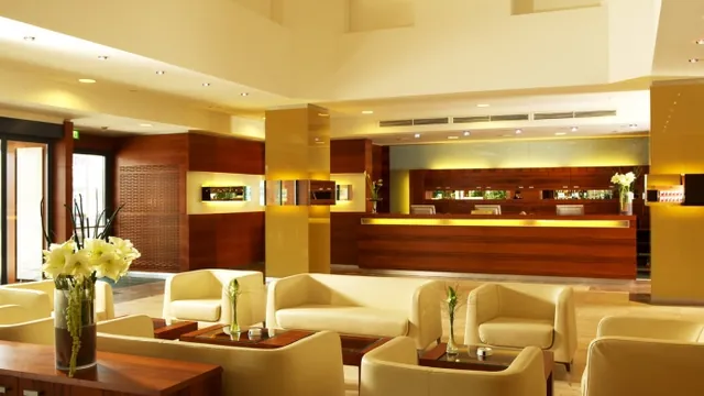 Ramada by Wyndham Dubai Deira photo 2