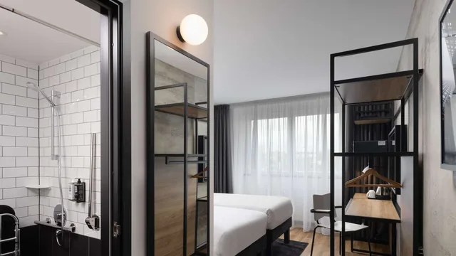 Ramada by Wyndham Airport Prague photo 1