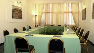 Super 8 by Wyndham Ankang Ba Shan Xi Lu