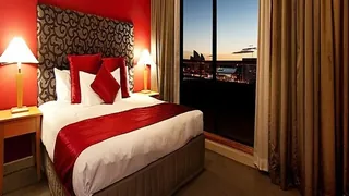 Super 8 by Wyndham Dalian Jinzhou Railway Station Square