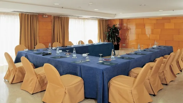 Super 8 by Wyndham Fenghua Yue Lin Lu photo 2