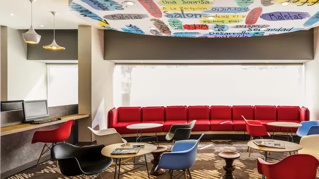 Super 8 by Wyndham Guangzhou Huanshi Xicun Subway Station photo 6