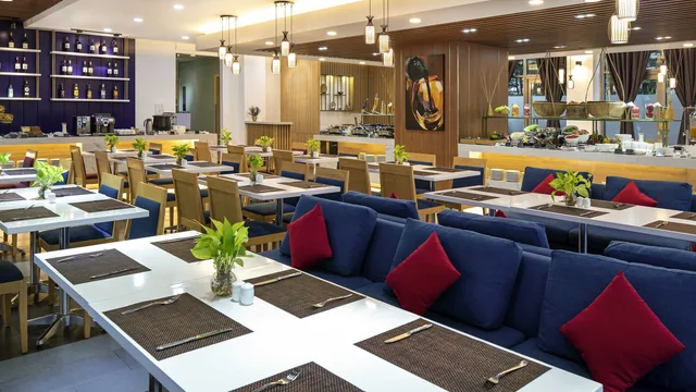 Ibis Saigon South photo 8