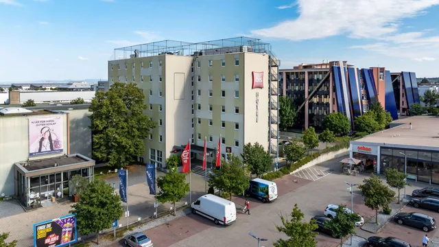 Ibis Stuttgart Airport Messe photo 6