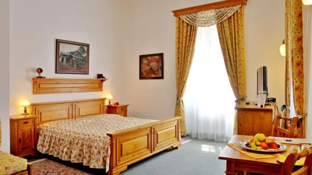 Old Inn Hotel Cesky Krumlov photo 2