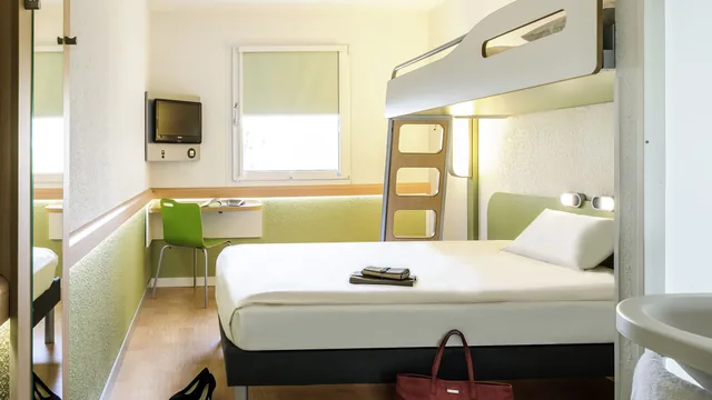 Ibis budget Lleida photo 4