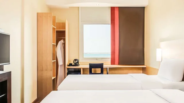 Ibis Yanbu Saudi Arabia photo 4