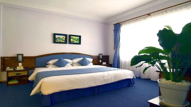 Grand Hotel Ho Chi Minh City photo 3