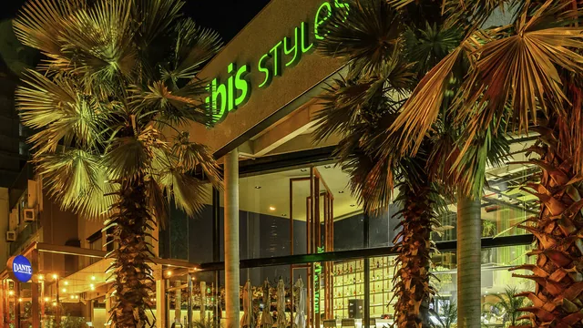 Super 8 by Wyndham Kaiyuan Railway Station Zhan Qian Street photo 8