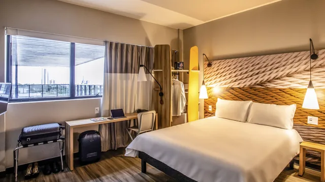 Bandara Suites Silom photo 4