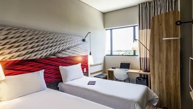 Bandara Suites Silom photo 6