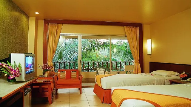 Green Park Resort Pattaya photo 2