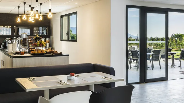 Mercure Hotel & Spa Bastia Biguglia photo 3