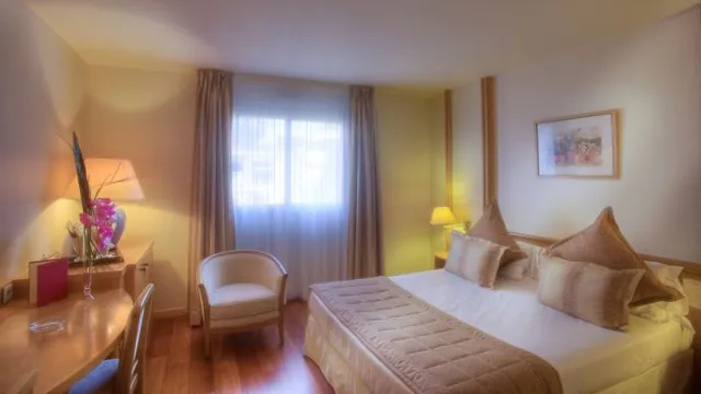 Grand Mercure Croisette Beach Hotel Cannes photo 1