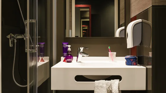 Hostel Atenas Granada photo 8