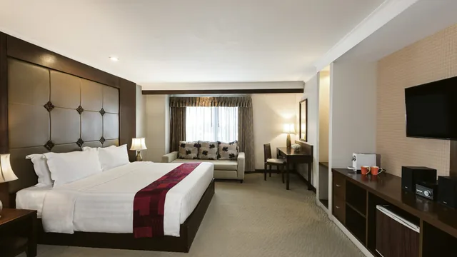 Mövenpick Suriwongse Chiang Mai photo 4
