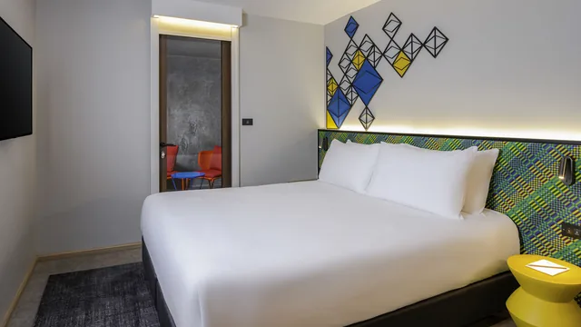Ibis Styles Bangkok Silom photo 1