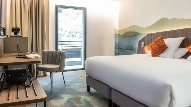 Mercure Aix-en-Provence La Duranne Gare TGV photo 5