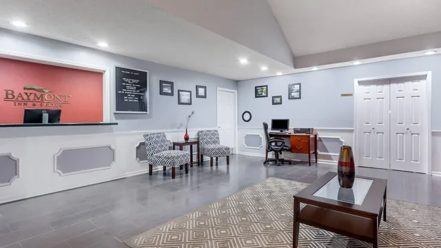 Baymont by Wyndham Albany at Albany Mall photo 8