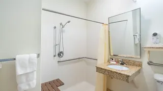 Baymont by Wyndham Albany