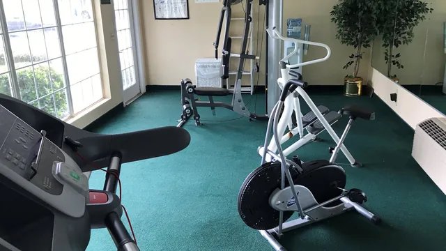 Baymont by Wyndham Anderson Clemson photo 12