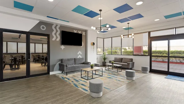 Baymont by Wyndham Orlando North Millenia photo 11