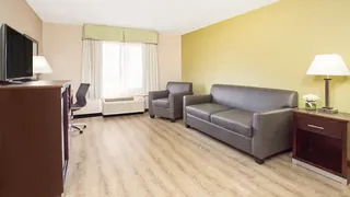 Baymont by Wyndham Phoenix I-10 near 51st Ave