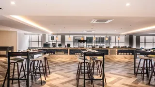 Days Hotel & Suites by Wyndham Fraser Business Park KL