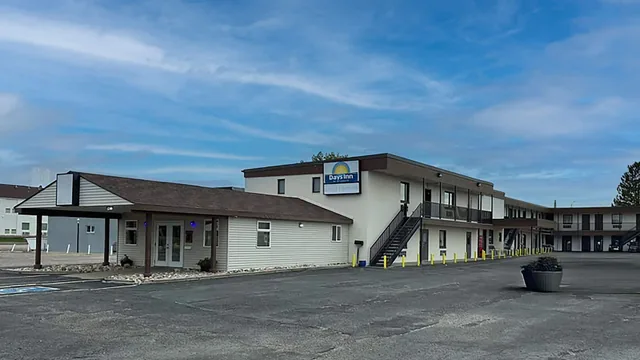 Days Inn by Wyndham Wheatland photo 6