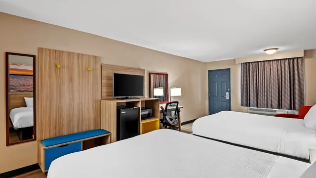 Days Inn by Wyndham Whitmore Lake/Ann Arbor/Brighton photo 8