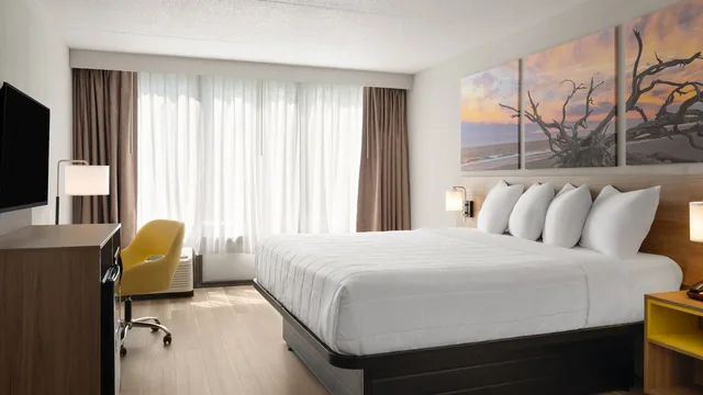 Days Hotel by Wyndham Williamsburg I-64 photo 11